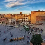 Hostal Martes Caceres Plaza Mayor - Tercer Piso Sin Ascensor